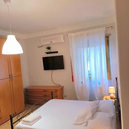 Bilocale In Via Degli Orti Variani Рим Экстерьер фото