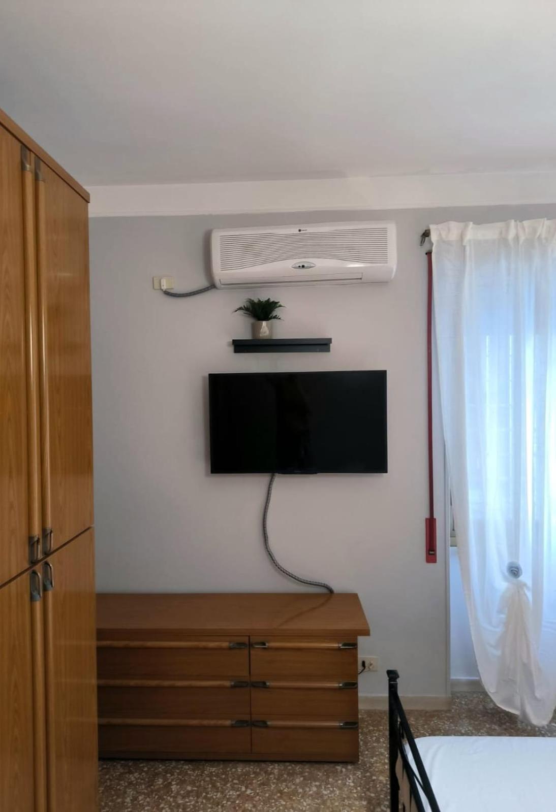 Bilocale In Via Degli Orti Variani Рим Экстерьер фото